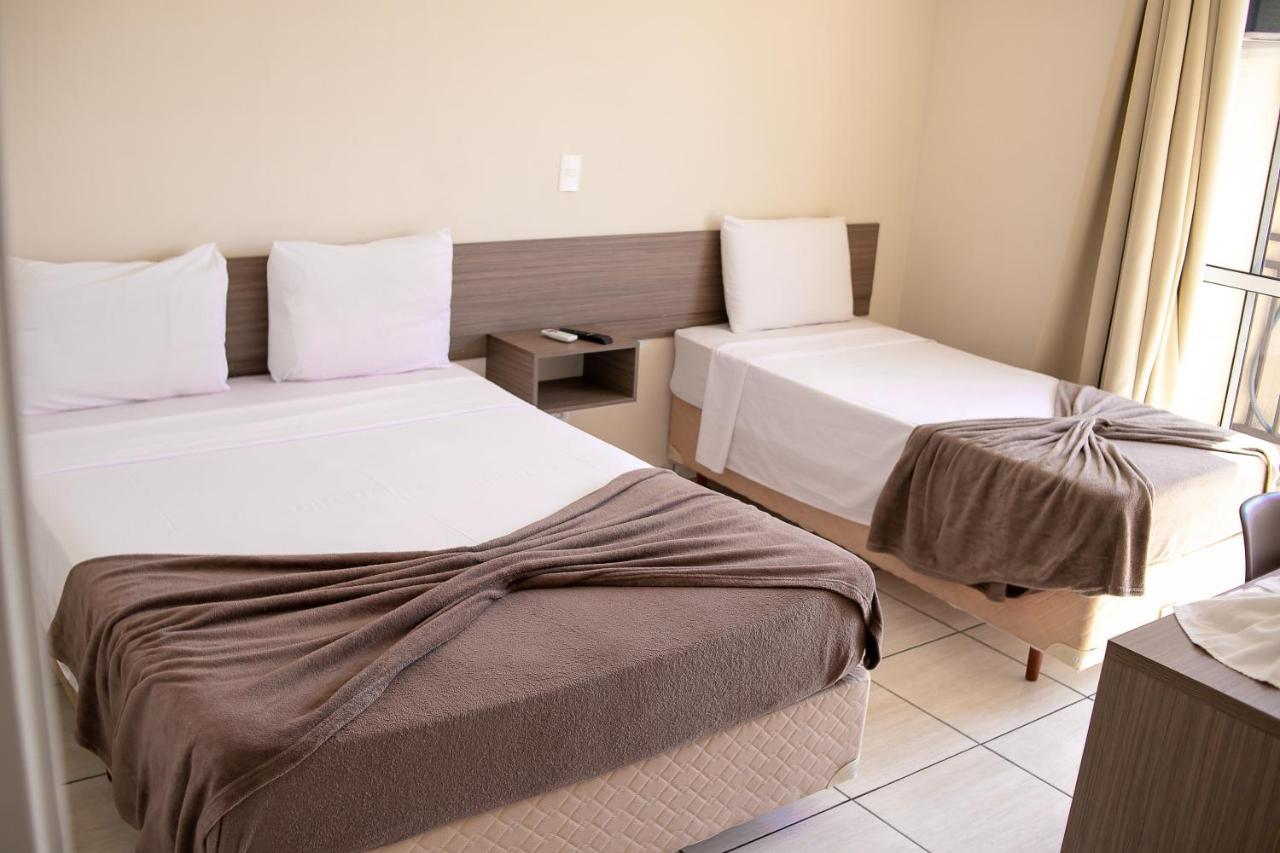 Royal Trip Hotel Guarapuava Esterno foto